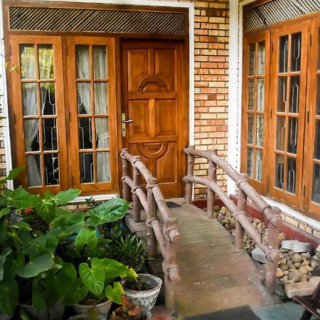 Ceylon Casa Hotel Hikkaduwa Bagian luar foto